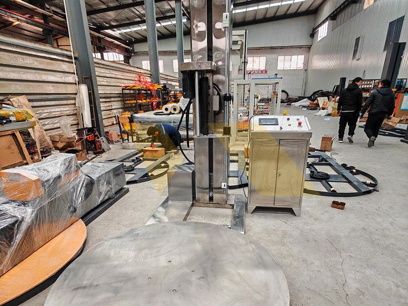 compact warehouse pallet wrapping unit